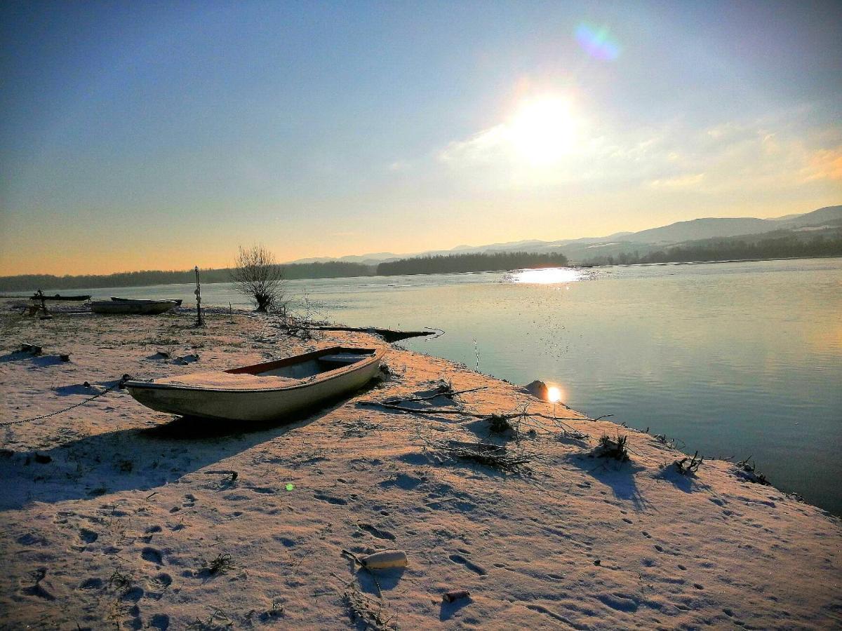 Danube Fairy Villa Futog Екстериор снимка
