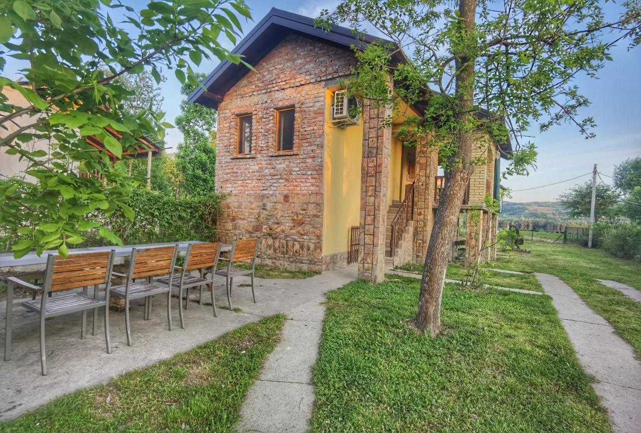 Danube Fairy Villa Futog Екстериор снимка
