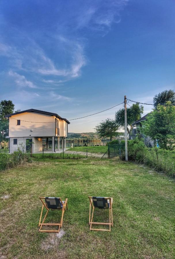 Danube Fairy Villa Futog Екстериор снимка